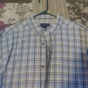 Men's long sleeve shirt